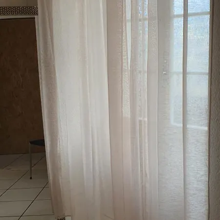 Grec Habitación en casa particular